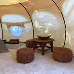 Vinsan Glamping & Wellness Centre Luksustelt