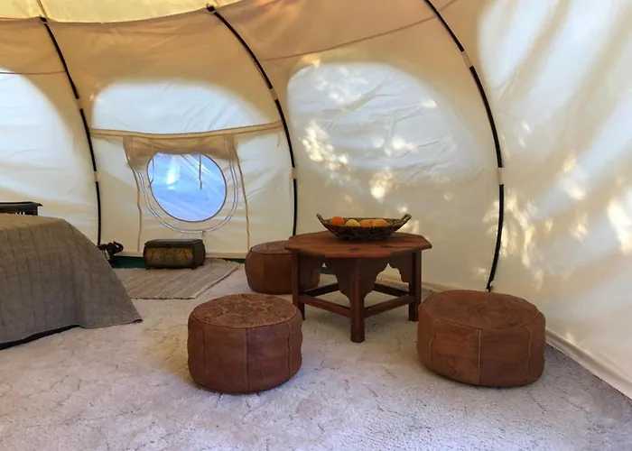 Vinsan Glamping & Wellness Centre Luksustelt