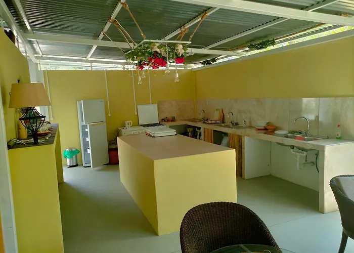 Vinsan Glamping & Wellness Centre Luksustelt