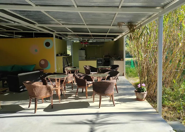 Vinsan Glamping & Wellness Centre Luxussátor Eleúsza
