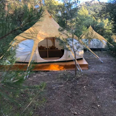 Vinsan Glamping & Wellness Centre * Eleúsza