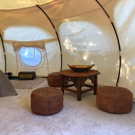 Vinsan Glamping & Wellness Centre Luxury tent
