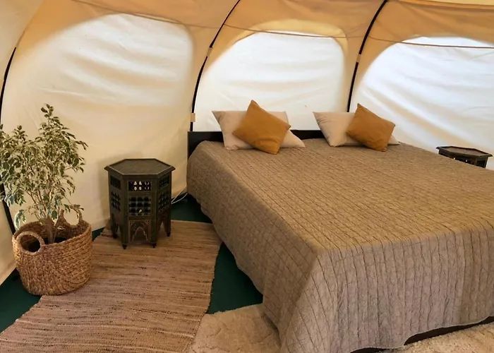 Vinsan Glamping & Wellness Centre Luksusowy namiot *