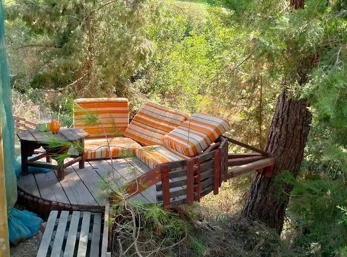 Vinsan Glamping & Wellness Centre Eleousa